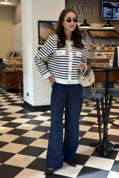 Жакет прямого силуэта с накладными карманами и обтачками из ткани-компаньона Kaloris 2115 - фото 1