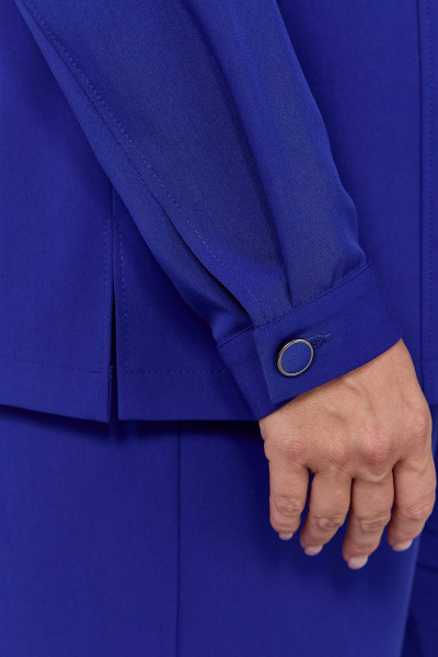 Двухпредметный костюм жакет и брюки с классическим кроем и резинкой по спинке Algranda А3972-с - фото 10