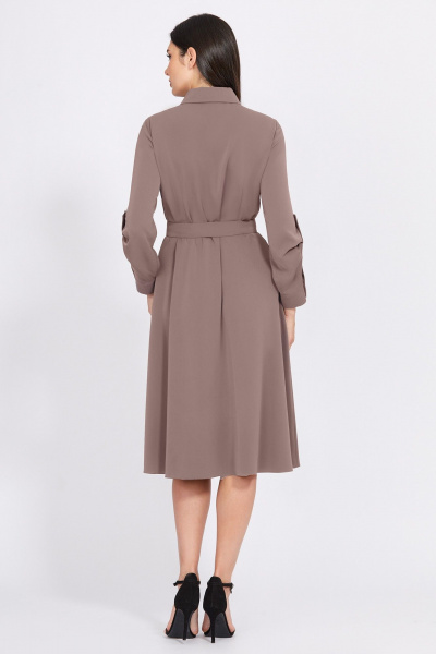 Миди платье из текстиля с поясом и складками Bazalini 4933 кофейный - фото 3
