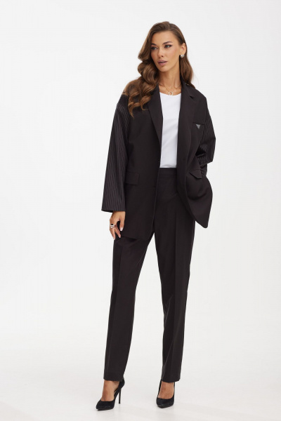 Костюм 3-ка из текстиля с укороченной футболкой для повседневной Твой имидж 1928 черный - фото 1