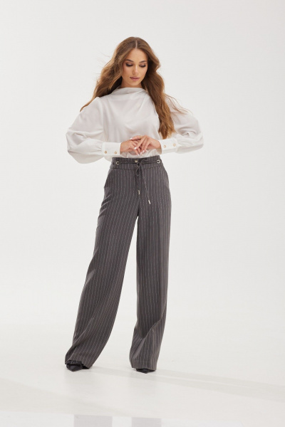 Блуза прямого кроя с воротником-стойкой и складками на плечах Vesnaletto 3917 - фото 3