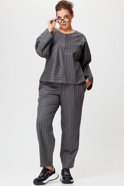 Стильный офисный костюм из костюмной ткани с асимметричным блузоном SOVA 11239 - фото 1