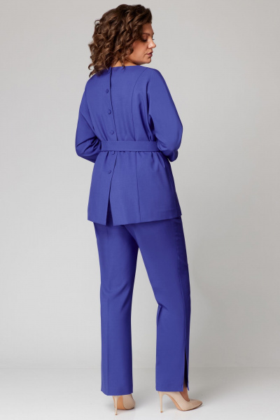 Деловой блейзер и широкие брюки из костюмной ткани Мишель стиль 1211 фиалка - фото 2