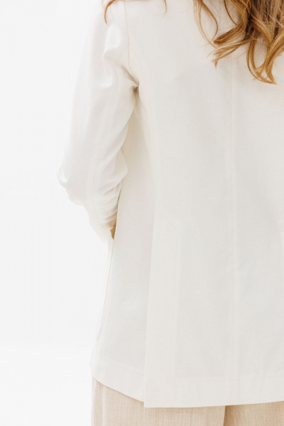 Леновый жакет без подклада с накладными карманами AVRIL 1016 айвори - фото 7