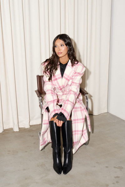 Пальто прямого кроя из фактурного полотна с клетчатым принтом ANNETE A5308 - фото 6