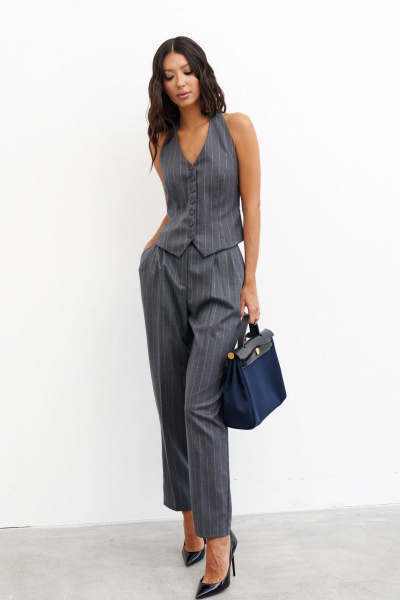 жилет из костюмной ткани с открытой спинкой и пуговичной застежкой ANNETE A5324 - фото 2