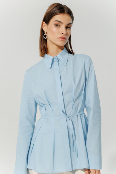 Блуза классическая из натурального хлопка с разрезами DEVITA 6013 голубой - фото 3