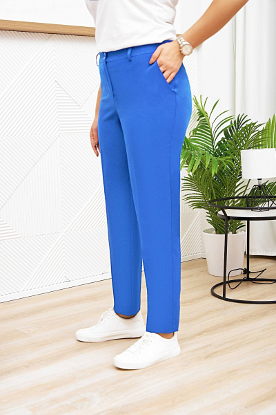 Брючный костюм жакет и топ с контрастом Gold Style 2651 светлый_электрик - фото 10