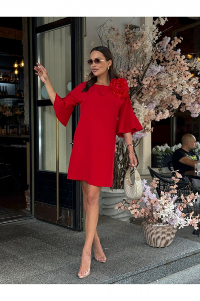 Платье А-силуэт с складками и съемной брошей-цветком Dilana VIP 2075 красный - фото 2