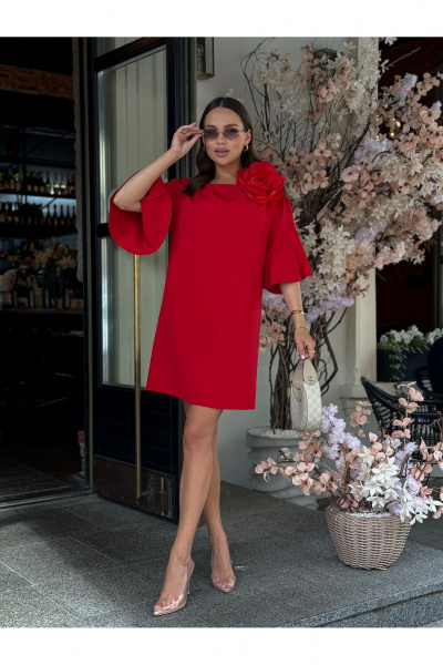 Платье А-силуэт с складками и съемной брошей-цветком Dilana VIP 2075 красный - фото 3