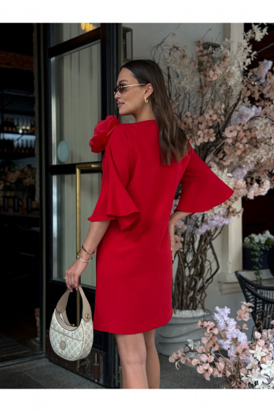 Платье А-силуэт с складками и съемной брошей-цветком Dilana VIP 2075 красный - фото 7