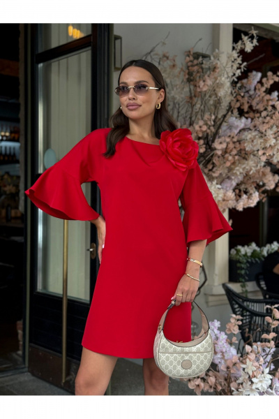 Платье А-силуэт с складками и съемной брошей-цветком Dilana VIP 2075 красный - фото 4
