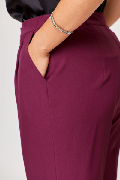 Деловой костюм из текстиля жакет и брюки ANASTASIA MAK 1205 винный - фото 12