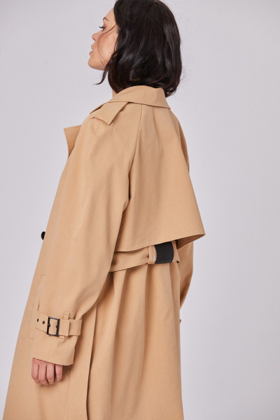 Демисезонный тренч в стиле классика с поясом Rivoli 1054.1 пшеничный - фото 10