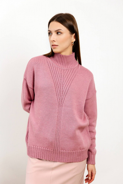 Джемпер оверсайз с высоким воротом и косами Romgil РВ0091-ШЕ5 темно-розовый - фото 1