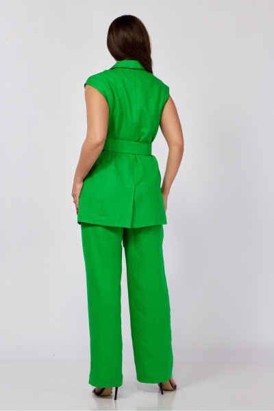 Льняной костюм из жилета и прямых брюк с поясом MALI 724-023 ультразелень - фото 12