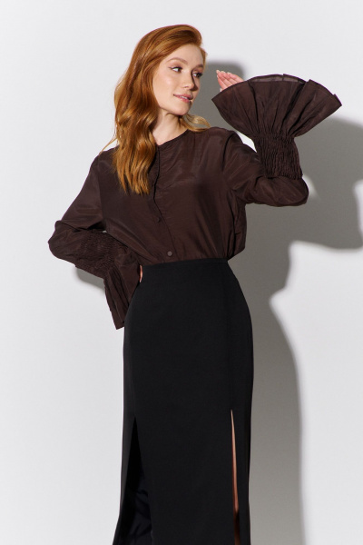 Коричневая классическая рубашка с декоративными манжетами из текстиля FLAIM 1109.01 шоколад - фото 5