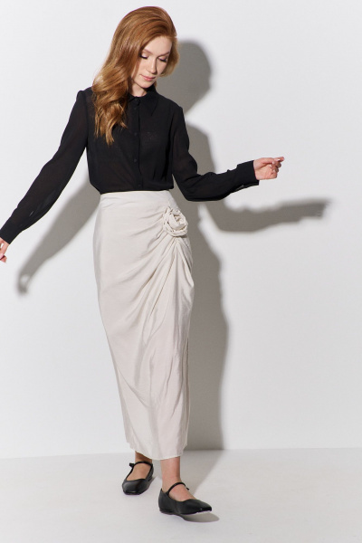 Юбка миди с декоративным элементом и цветком из плательной ткани FLAIM 1110 бежевый - фото 5