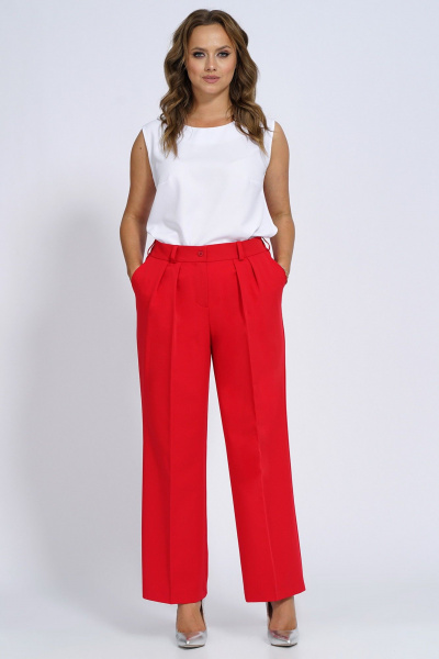 Деловой костюм из костюмной ткани с асимметричным кроем Пинск-Стиль 177 - фото 4