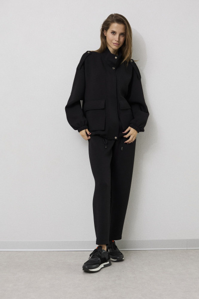 Комплект из текстильных брюк и жакета с молнией и резинкой DAVA 2214 черный - фото 1