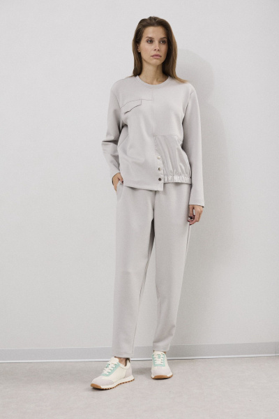 Комплект брюки и джемпер с вставкой из плащевки DAVA 2215 серый - фото 1