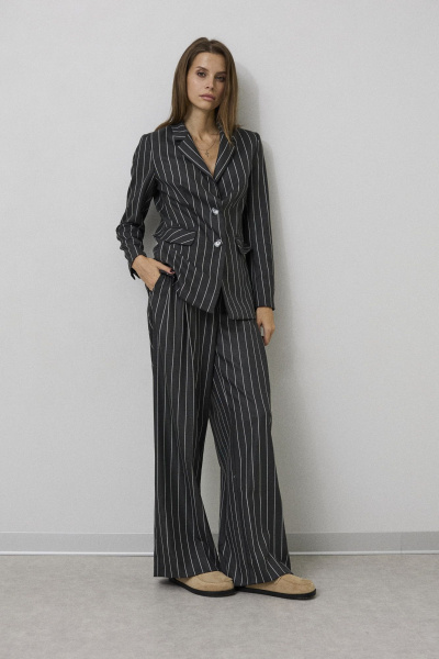 Костюм из костюмной ткани с карманами и свободным кроем DAVA 2216 темно-серый - фото 6