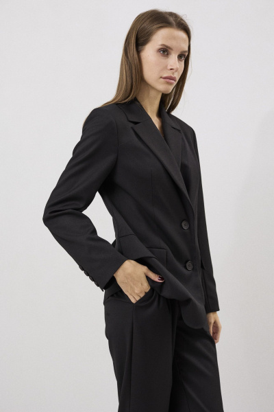 Двухпредметный костюм из текстиля с зауженными брюками DAVA 2211 черный - фото 5