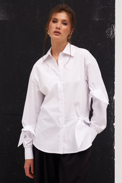 Белая рубашка с завязками и разрезами для делового образа KaVaRi 4014.1 белый - фото 1