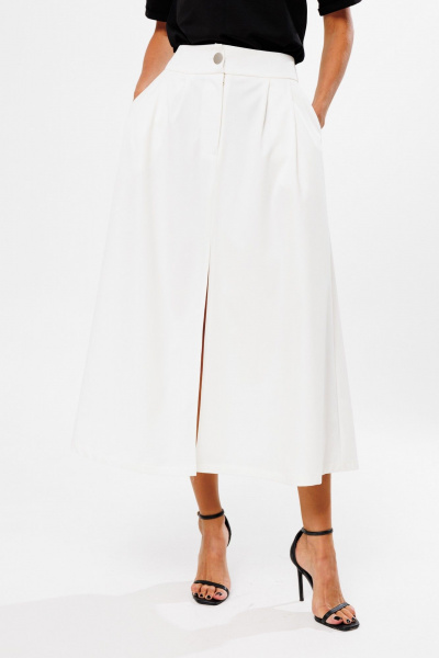 Белая юбка-трапеция из костюмной ткани с разрезом Kivviwear 4218.01 - фото 8