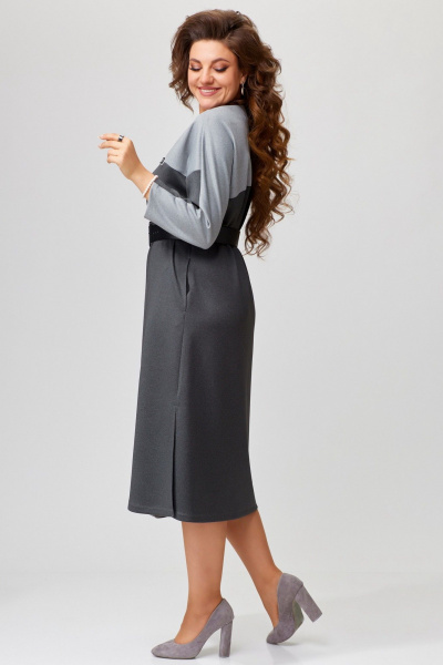 Демисезонное трикотажное платье с поясом и глубоким разрезом Fita 1741 графит - фото 7