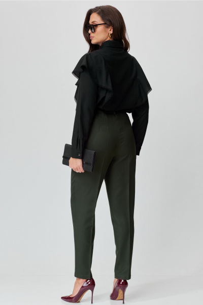 Двухпредметный комплект блузы и брюк в принтованной ткани Andina city 5022-24 черный - фото 6