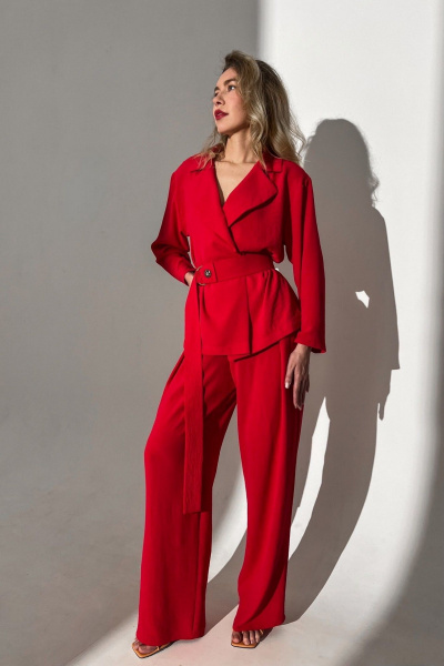 Демисезонный женский костюм из текстиля с двубортным жакетом и брюками Needle 560/1 - фото 6