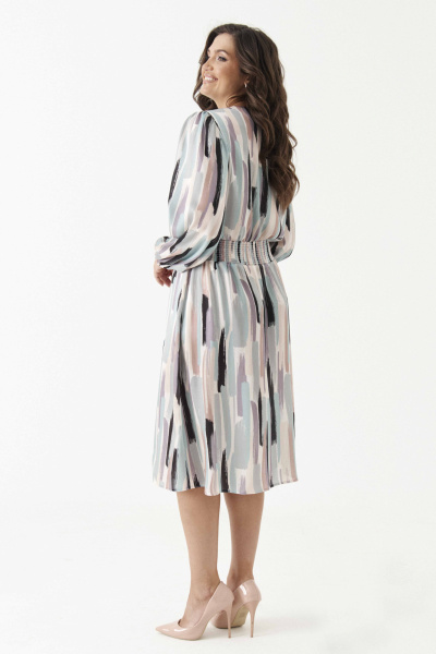 Мультиколорное платье из струящейся ткани с резинкой и нагрудными вытачками Панда 201683w бежево-бирюзовый - фото 6