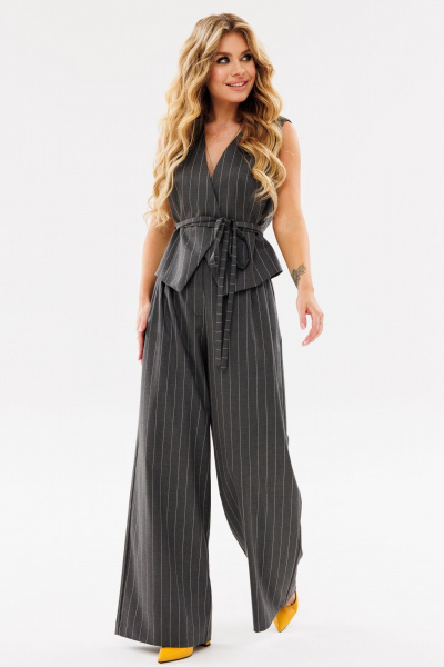 Деловой костюм из текстаиля: жилет и брюки со складками Ambera Style 2081 полоска_серый - фото 4