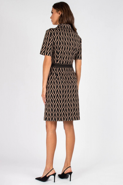 Платье полуприлегающее с эластичной тесьмой и коротким рукавом VIZAVI 807 черный/кэмел - фото 10