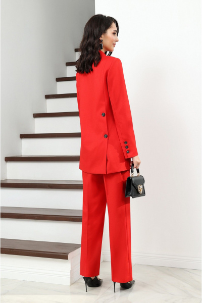 Деловой костюм с жакетом и брюками из текстиля Lissana 4936 брусничный - фото 3