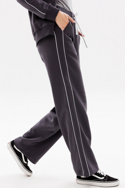 Брюки в стиле casual с контрастными кантом и карманами GO F2081/30-03. 164-170 - фото 1