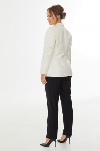 Жакет из костюмной ткани с поясом-бантом Condra 15086 кремовый - фото 5