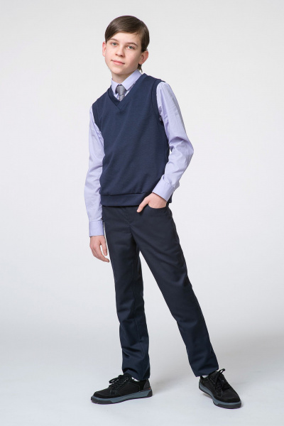 Жилет для мальчика из трикотажа с поясом и V-образным вырезом Франтишка Ш-3504-м-24с-70-с78 темно-синий - фото 3