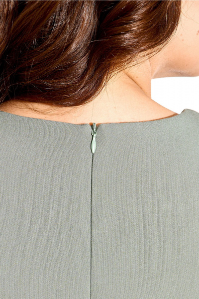 Демисезонное женское платье с округлым вырезом и пуговицами IVA 1630 хаки - фото 8