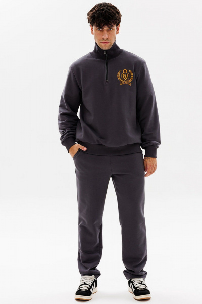 Демисезонный костюм брюк и джемпера из трикотажа с вышивкой GO M3077/30-03. 176-182 - фото 1