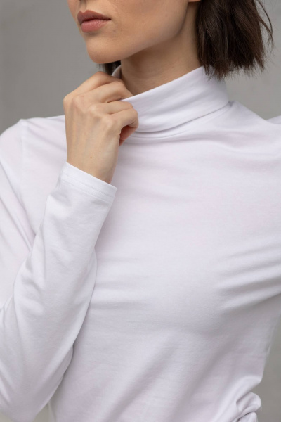 Базовая водолазка из вискозы и трикотажа белого цвета Romgil 889ДВТЗ белый - фото 3