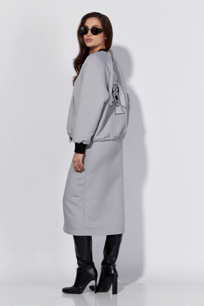 Демисезонный костюм с бомбером и юбкой в стильном минимализме Luna 181 серый - фото 2