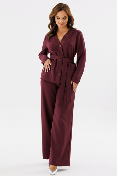 Демисезонный костюмный брючный комплект из текстиля Angelina & Сompany 1139 - фото 4