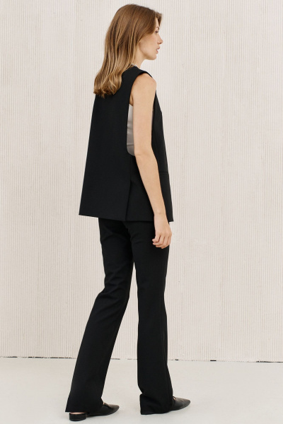 Демисезонные брюки с функцкарманами и зауженным низом LeNata 11451 черный - фото 8