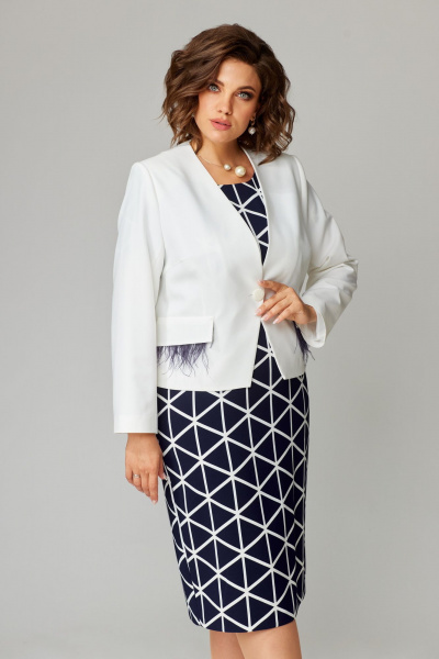 Платье и жакет с приталенным силуэтом и перьями Aira Style 24-32 сине-молочный - фото 7