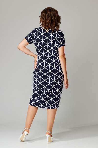 Платье и жакет с приталенным силуэтом и перьями Aira Style 24-32 сине-молочный - фото 4