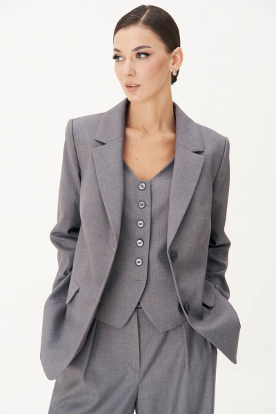 Классический жилет с фигурным бортом и V-образным вырезом Fantazia Mod 4878 - фото 5