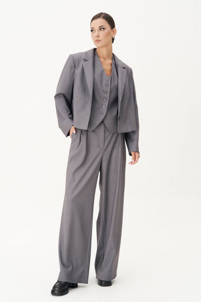 Широкие брюки на притачном поясе с защипами Fantazia Mod 4872 - фото 6