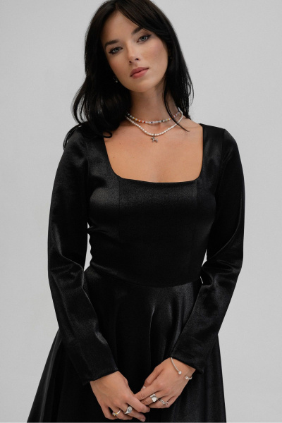 Платье макси приталенного силуэта с потайной молнией JRSy 2403 черный/блеск - фото 4